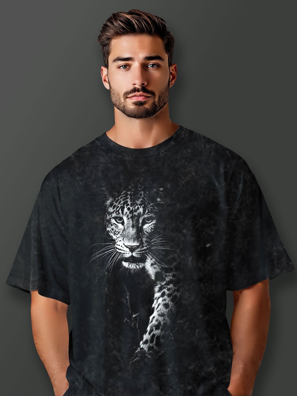 Leopard Graphic T-Shirt Wild Streetwear Style Vichitra